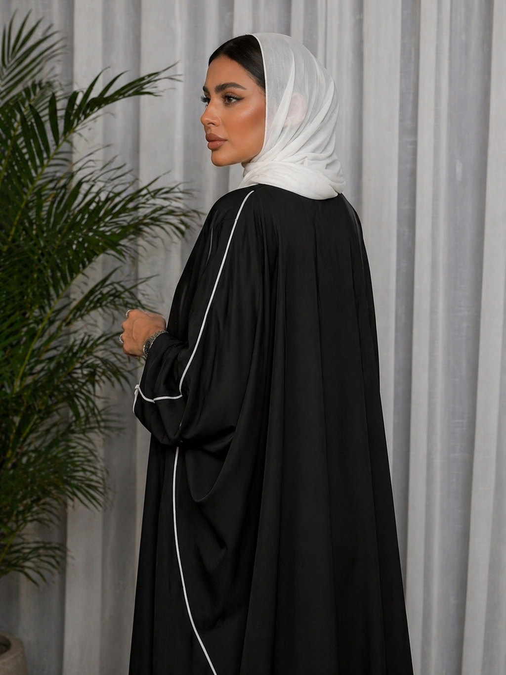 Layali Open Abaya Set